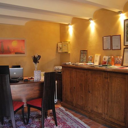 Reggiolo Borgo Dei Corsi Holiday House מראה חיצוני תמונה