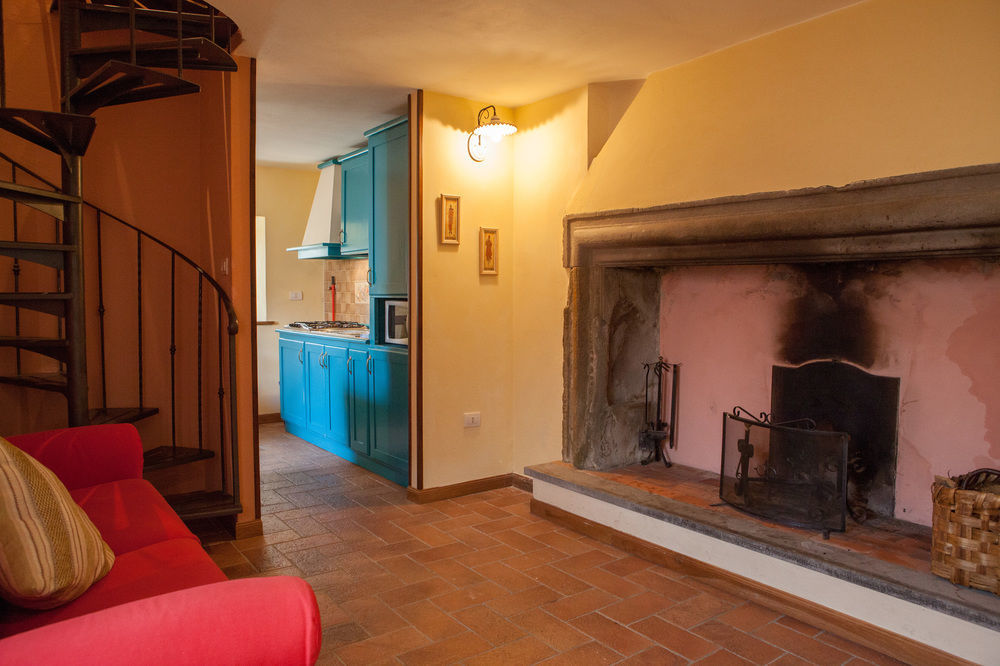 Reggiolo Borgo Dei Corsi Holiday House מראה חיצוני תמונה