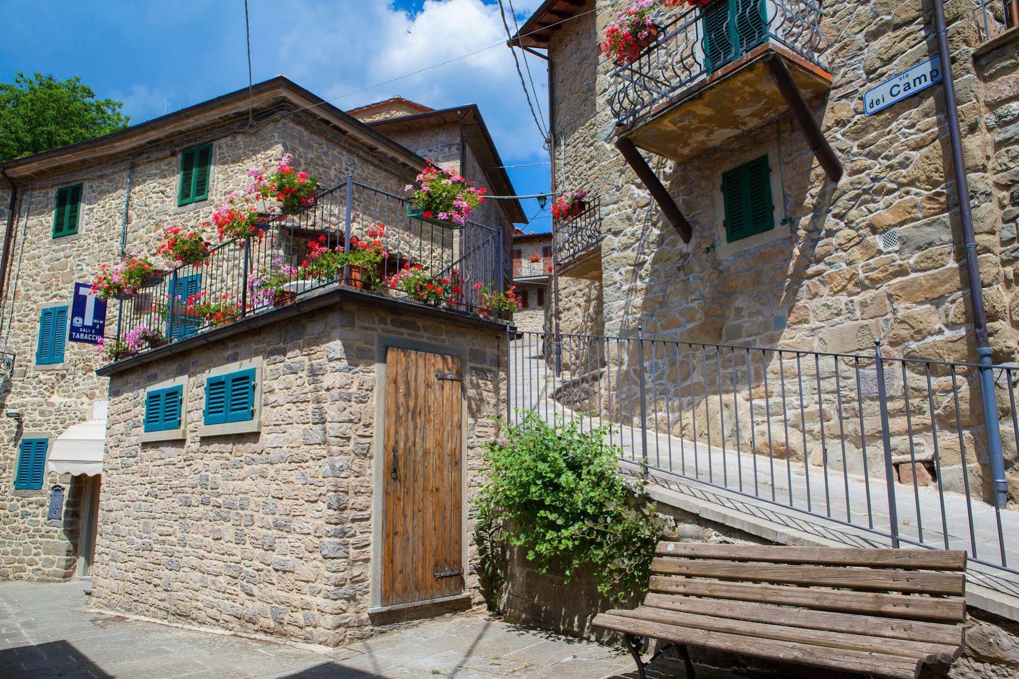 Reggiolo Borgo Dei Corsi Holiday House מראה חיצוני תמונה