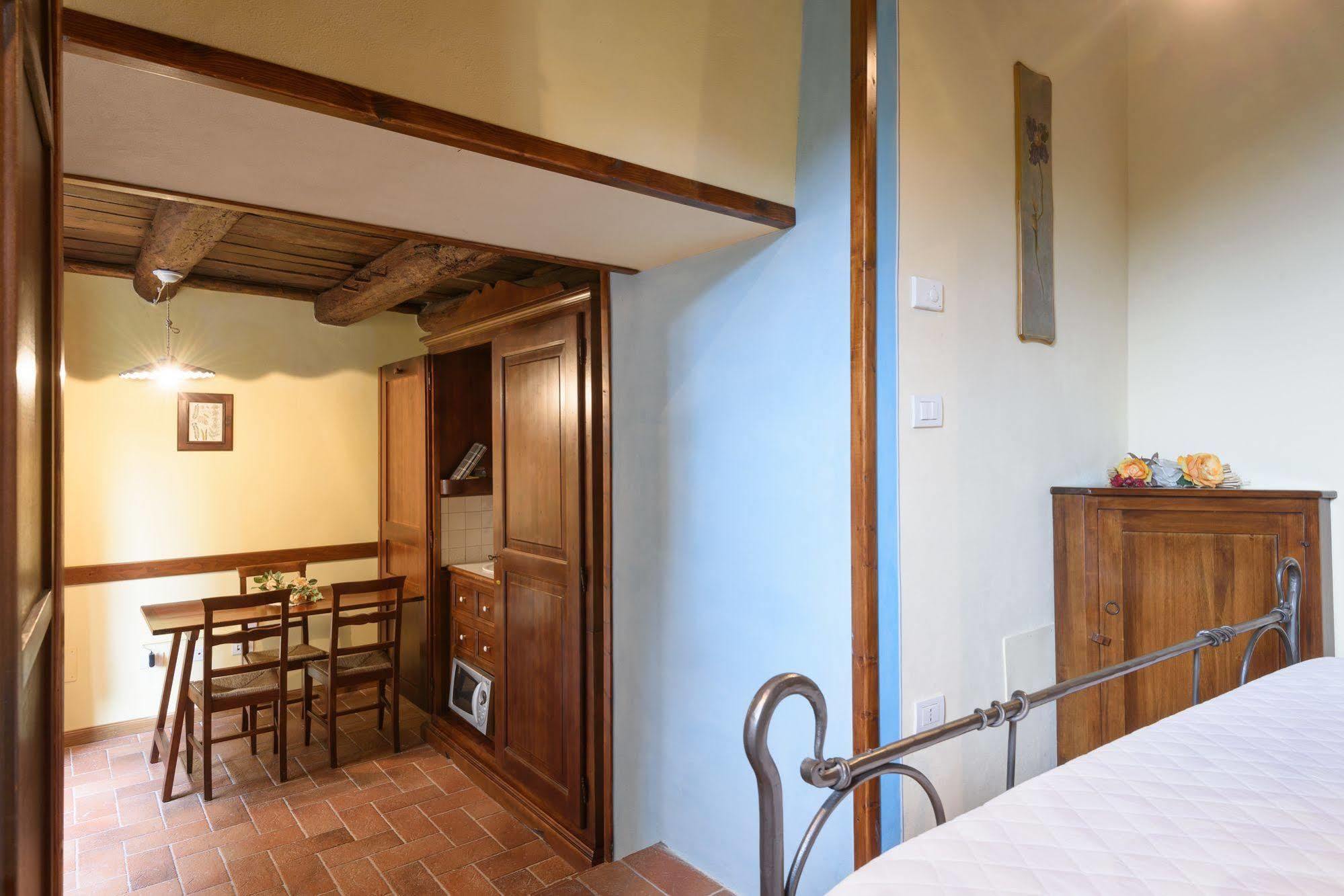 Reggiolo Borgo Dei Corsi Holiday House מראה חיצוני תמונה